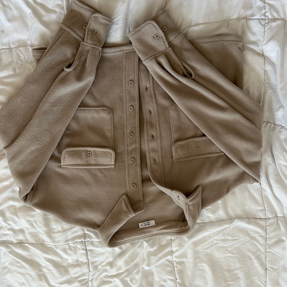 fleece shirt jacket - Picture 2 of 3